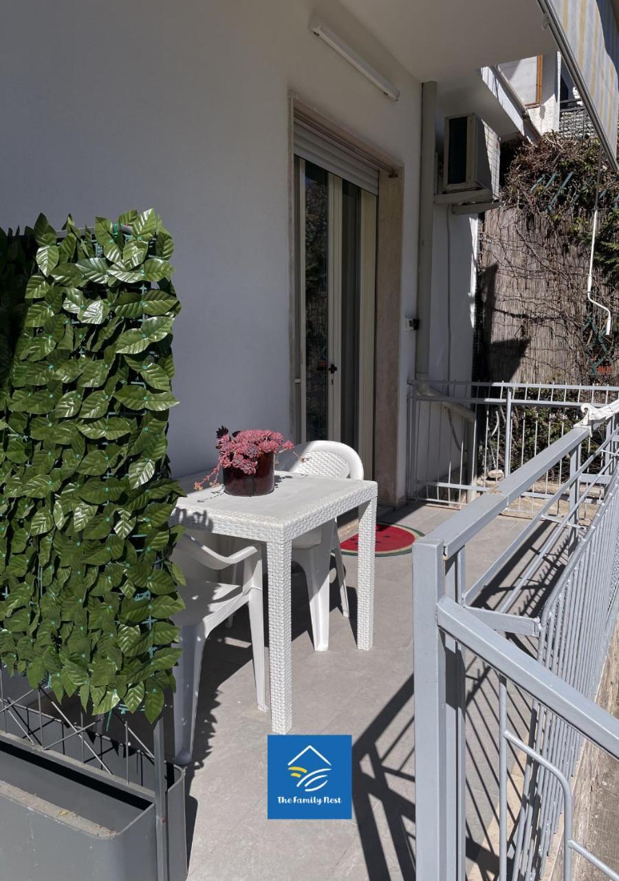 The Family Nest - Casa Eva Daire Manfredonia Oda fotoğraf