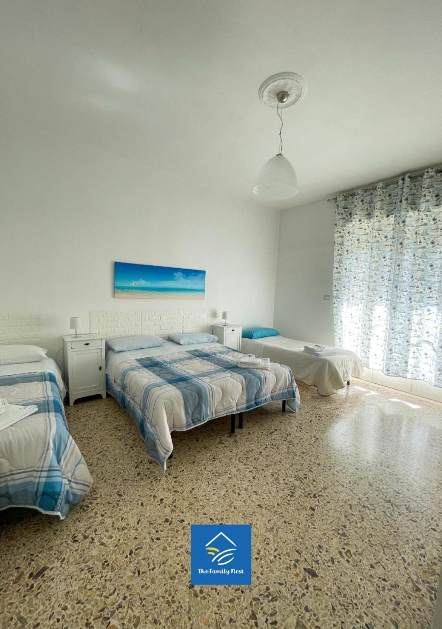 The Family Nest - Casa Eva Daire Manfredonia Oda fotoğraf